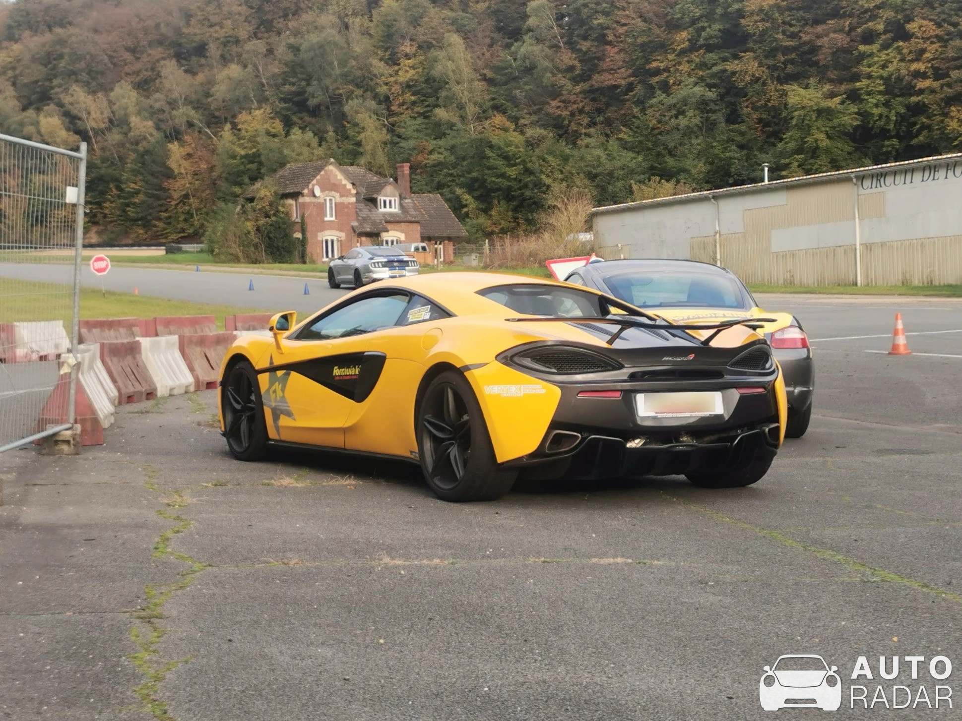 McLaren 540C spotted in Folembray