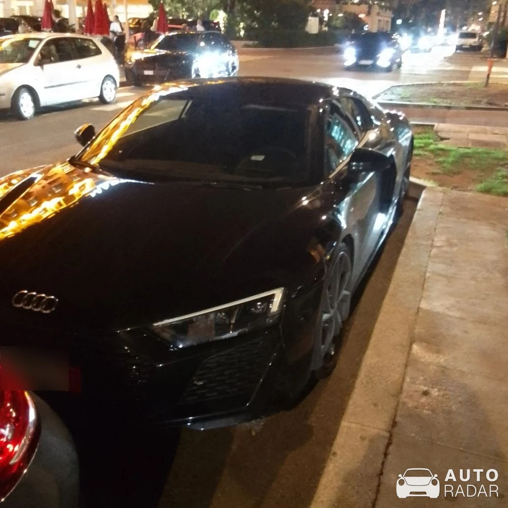 Audi R8 V10 spotted in Cannes, France