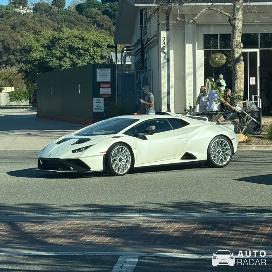Lamborghini Huracán LP640-2 STO spotted in Malibu, United States