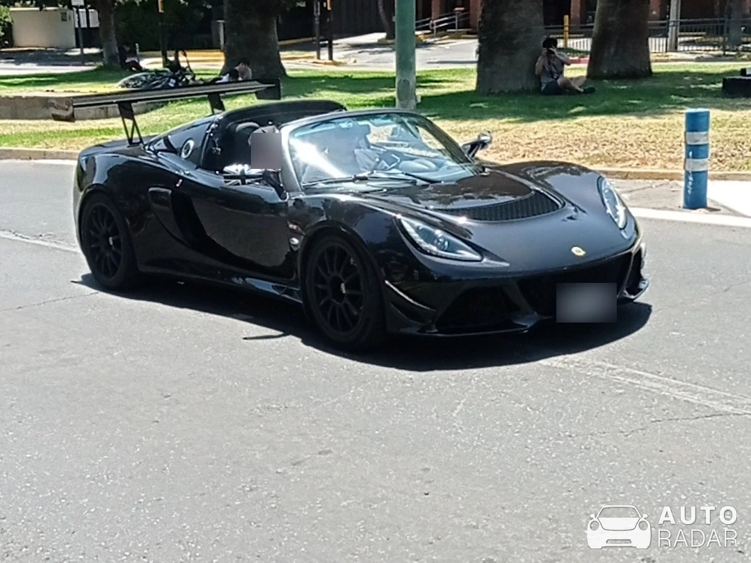 Lotus Exige S spotted in Vitacura, Chile