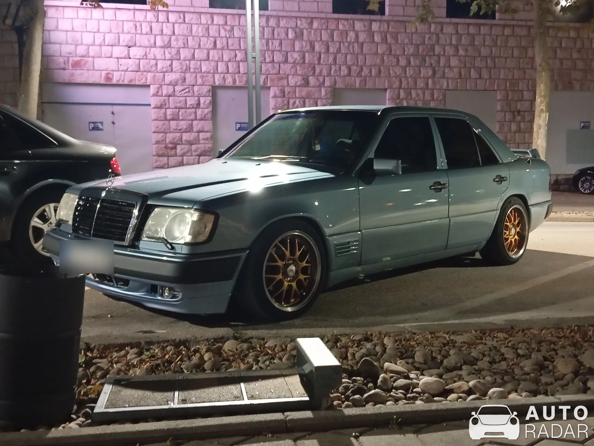 Mercedes-Benz E-Klasse W124 spotted in Posušje