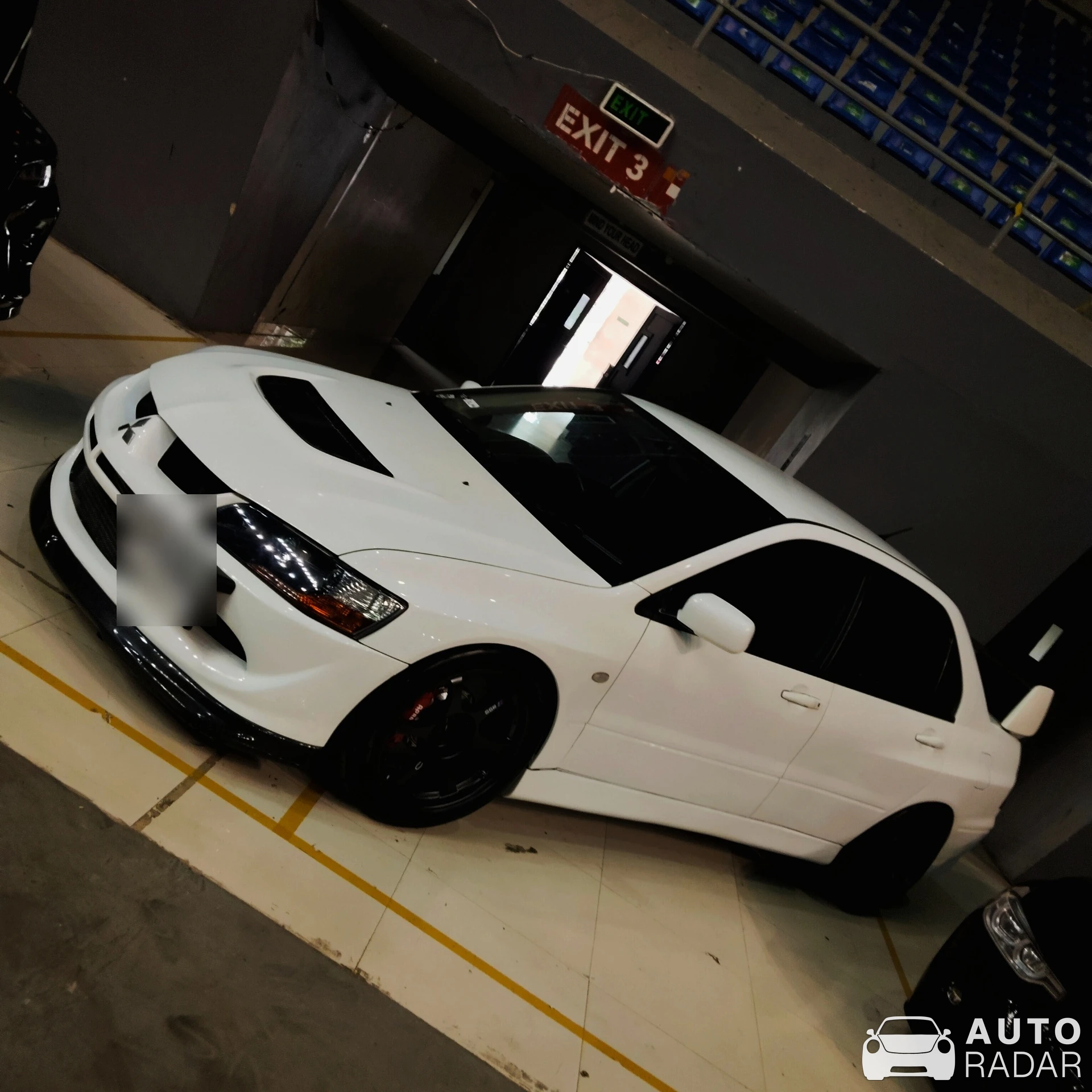 Mitsubishi Lancer Evolution IX spotted in Palembang