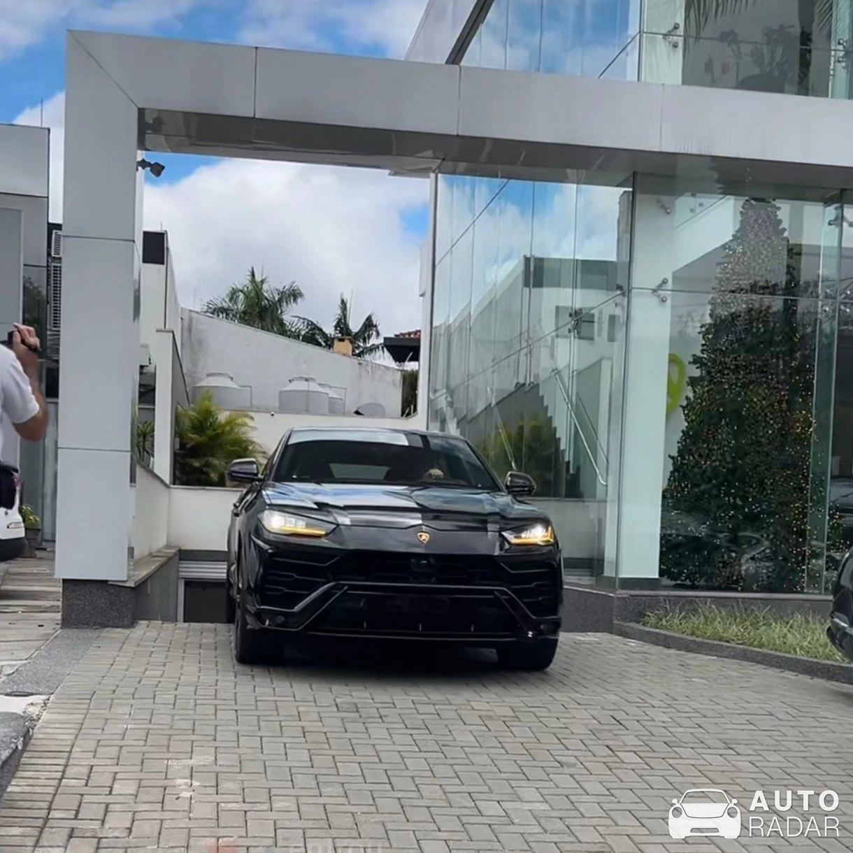 Lamborghini Urus spotted in Jardim America, Brazil