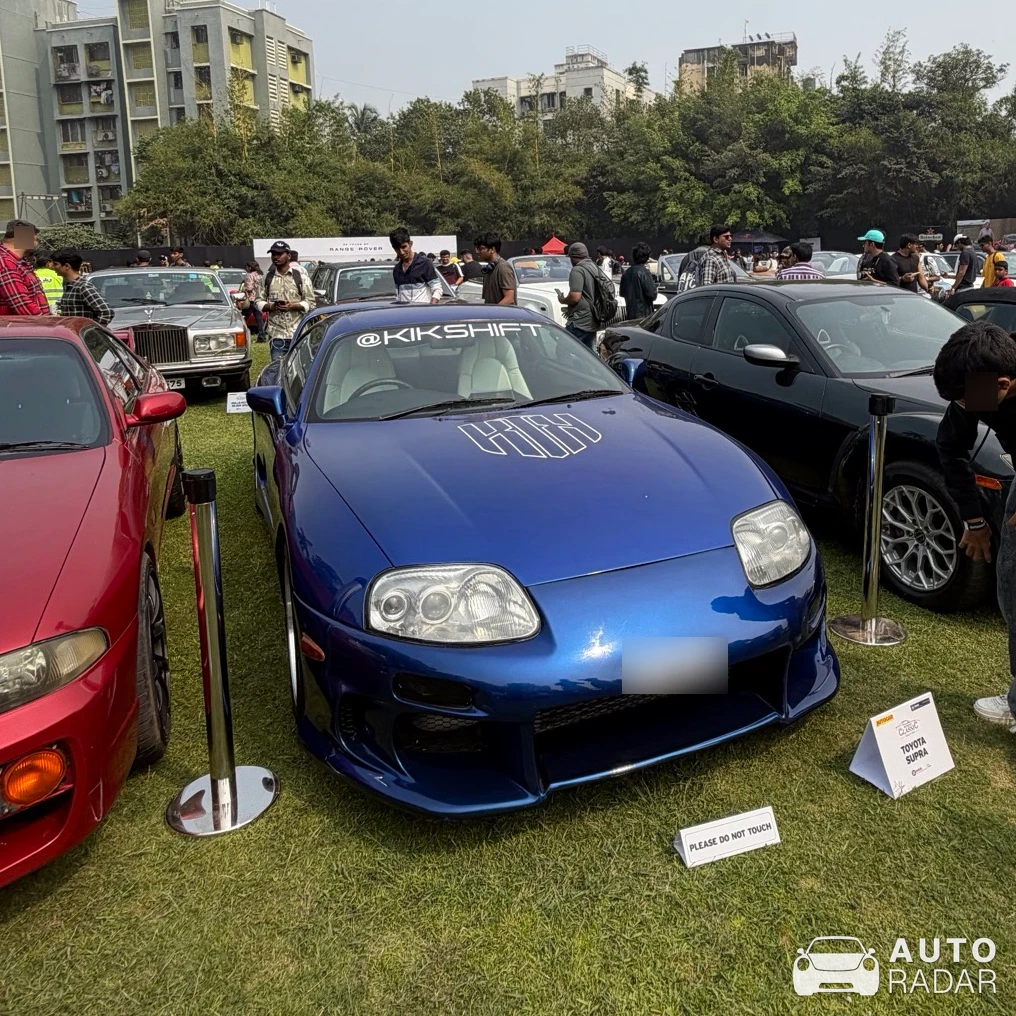 Toyota Supra A80 spotted in Mumbai, India