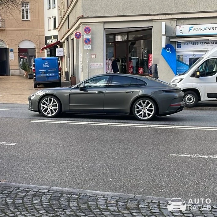 Porsche 972 Panamera 4 E-Hybrid spotted in München