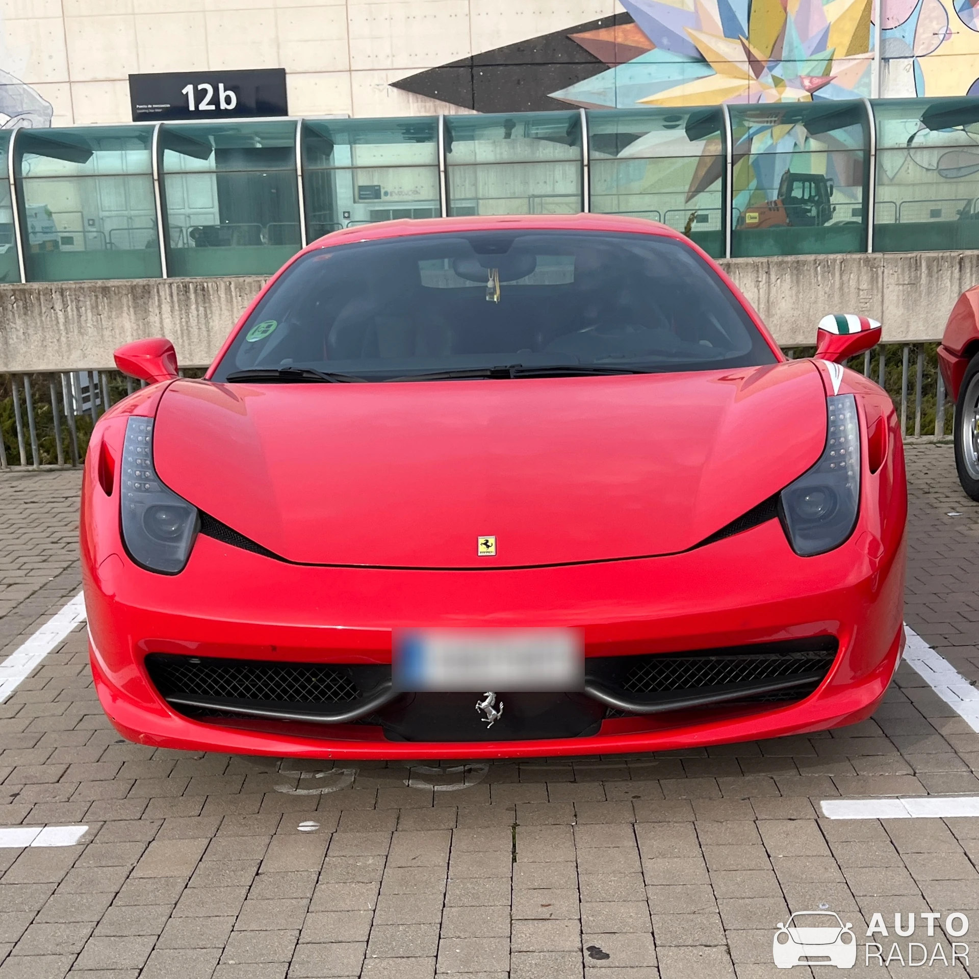 Ferrari 458 Italia spotted in Madrid, Spanien