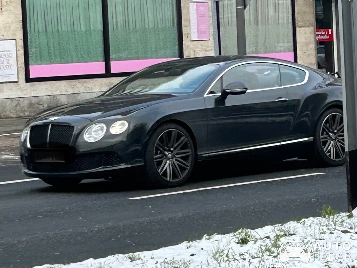 Bentley Continental GT V8 S spotted in Köln, Germany