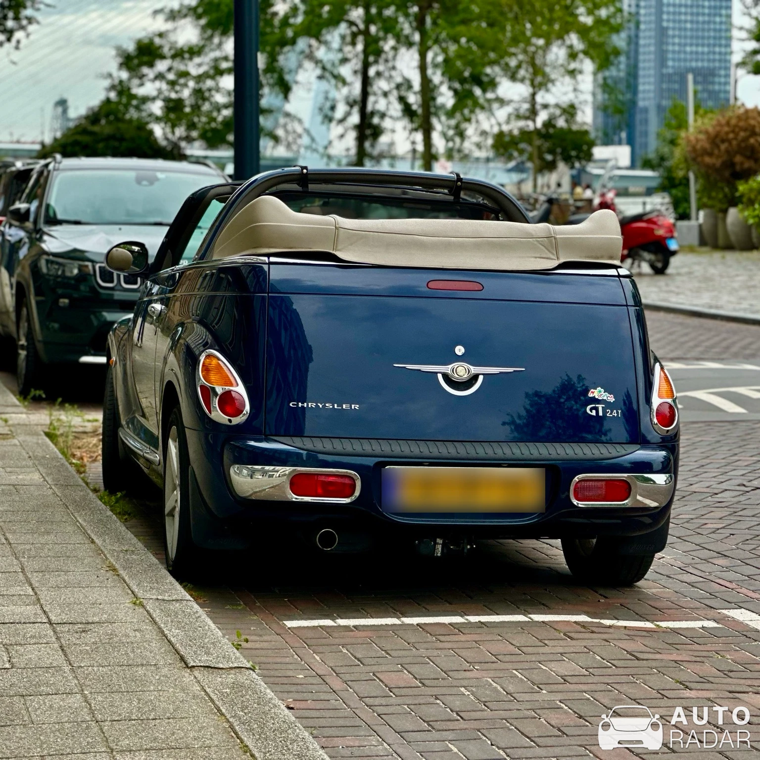 Chrysler PT Cruiser GT Convertible spotted in Rotterdam, Netherlands