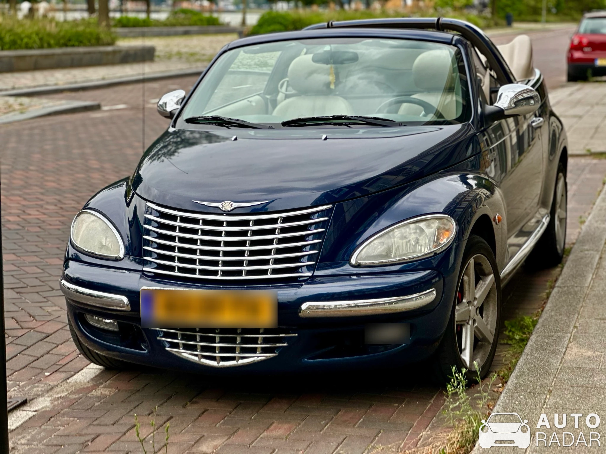 Chrysler PT Cruiser GT Convertible spotted in Rotterdam