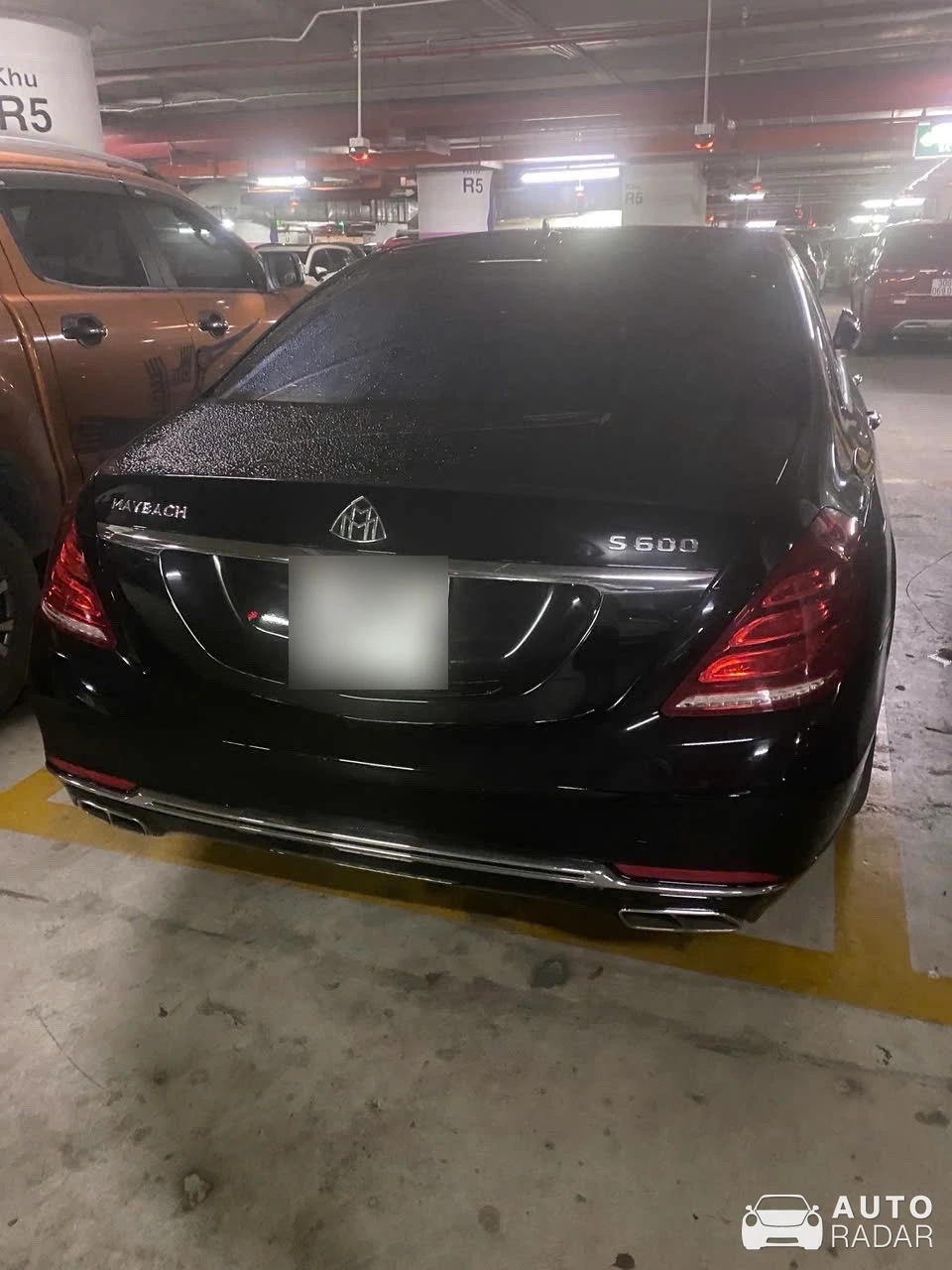 Mercedes-Maybach S 600 spotted in Thanh Xuân, Việt Nam