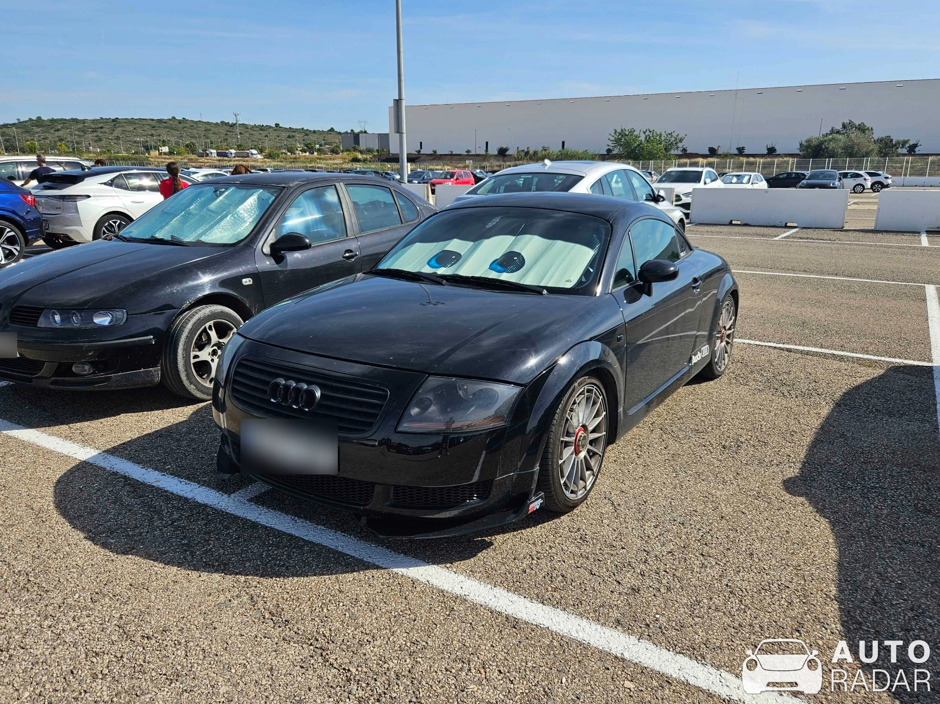 Audi TT 8N spotted in Cheste