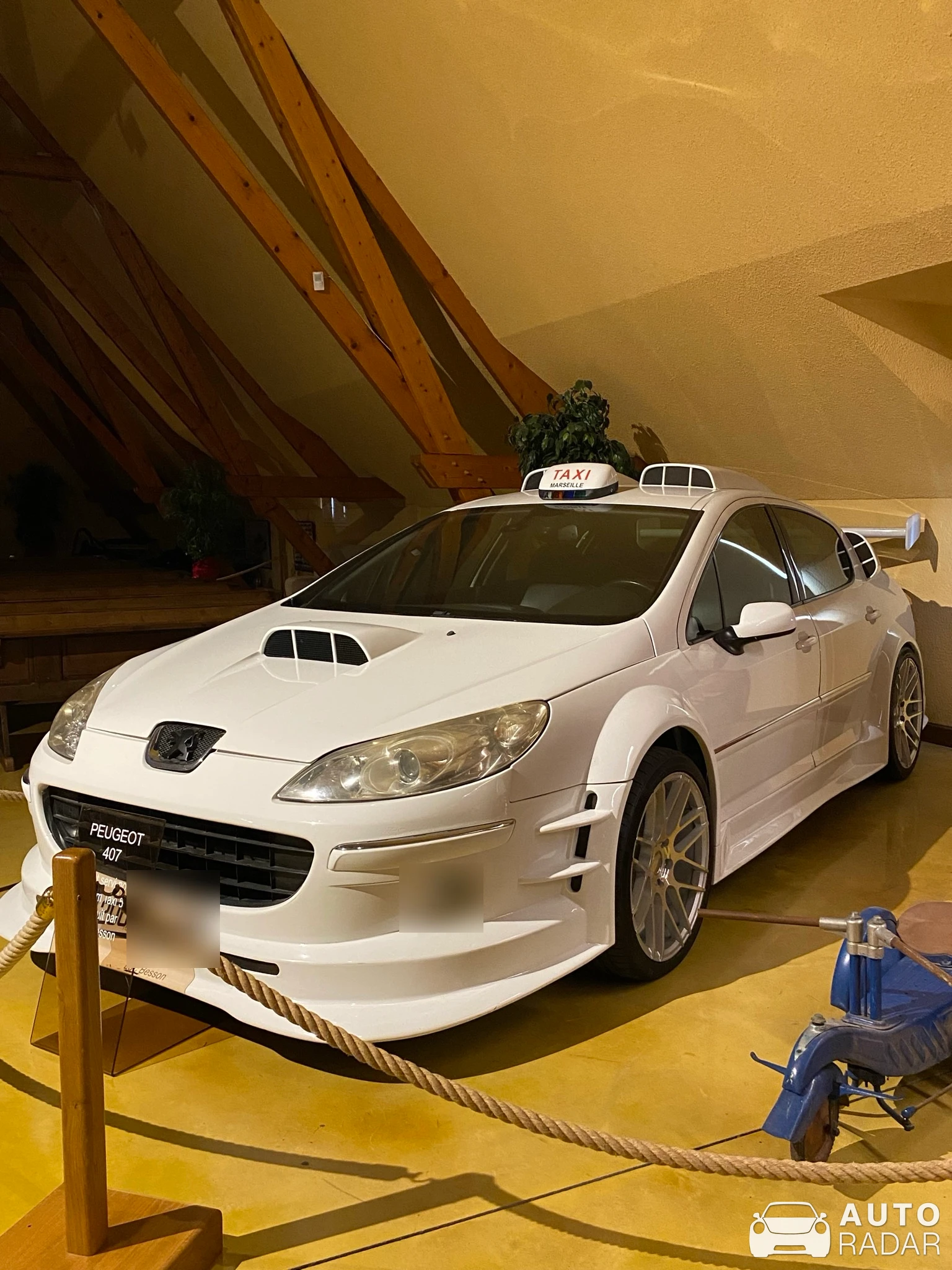Peugeot 407 spotted in Lohéac
