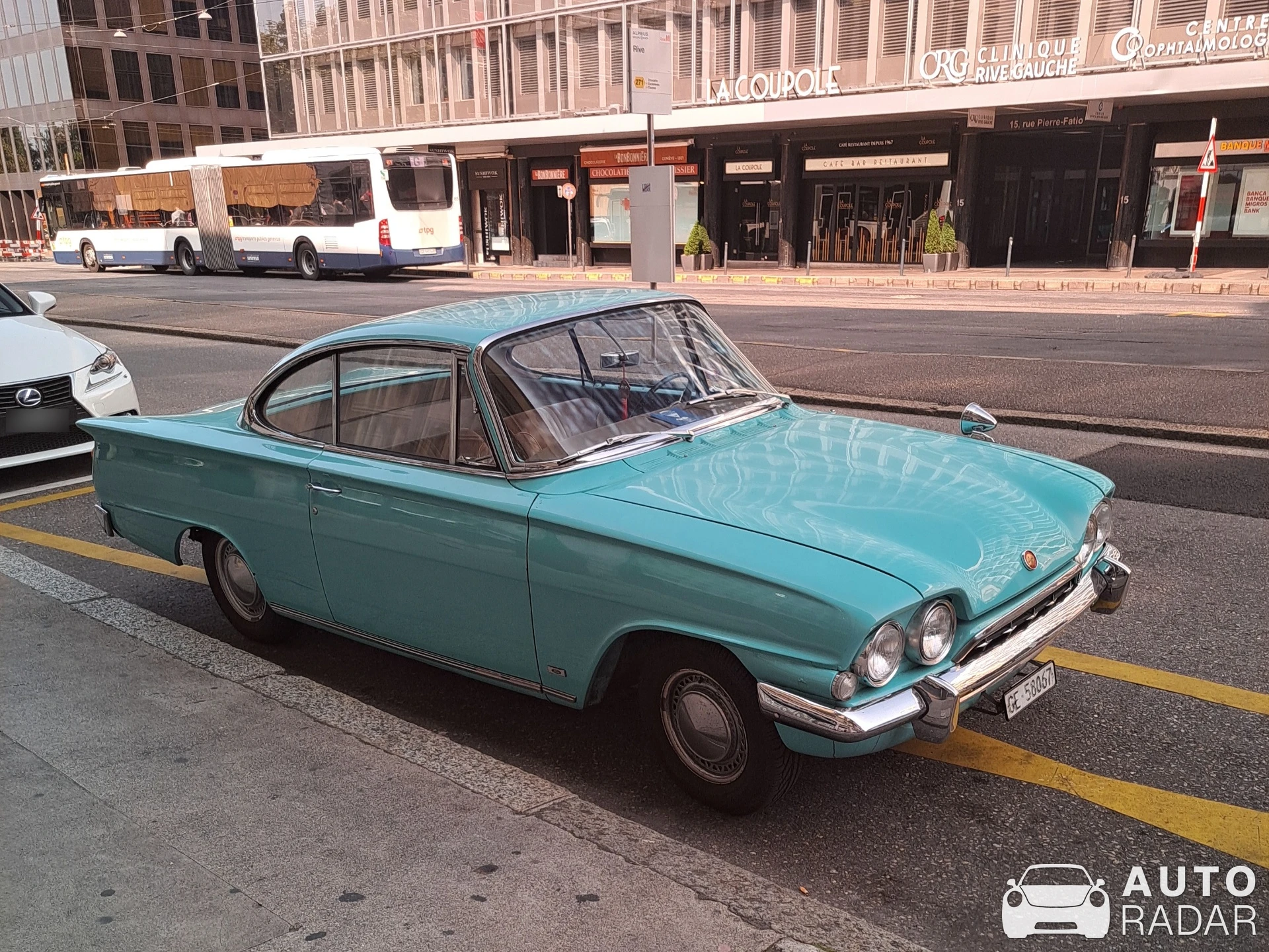 Ford Consul spotted in Genève