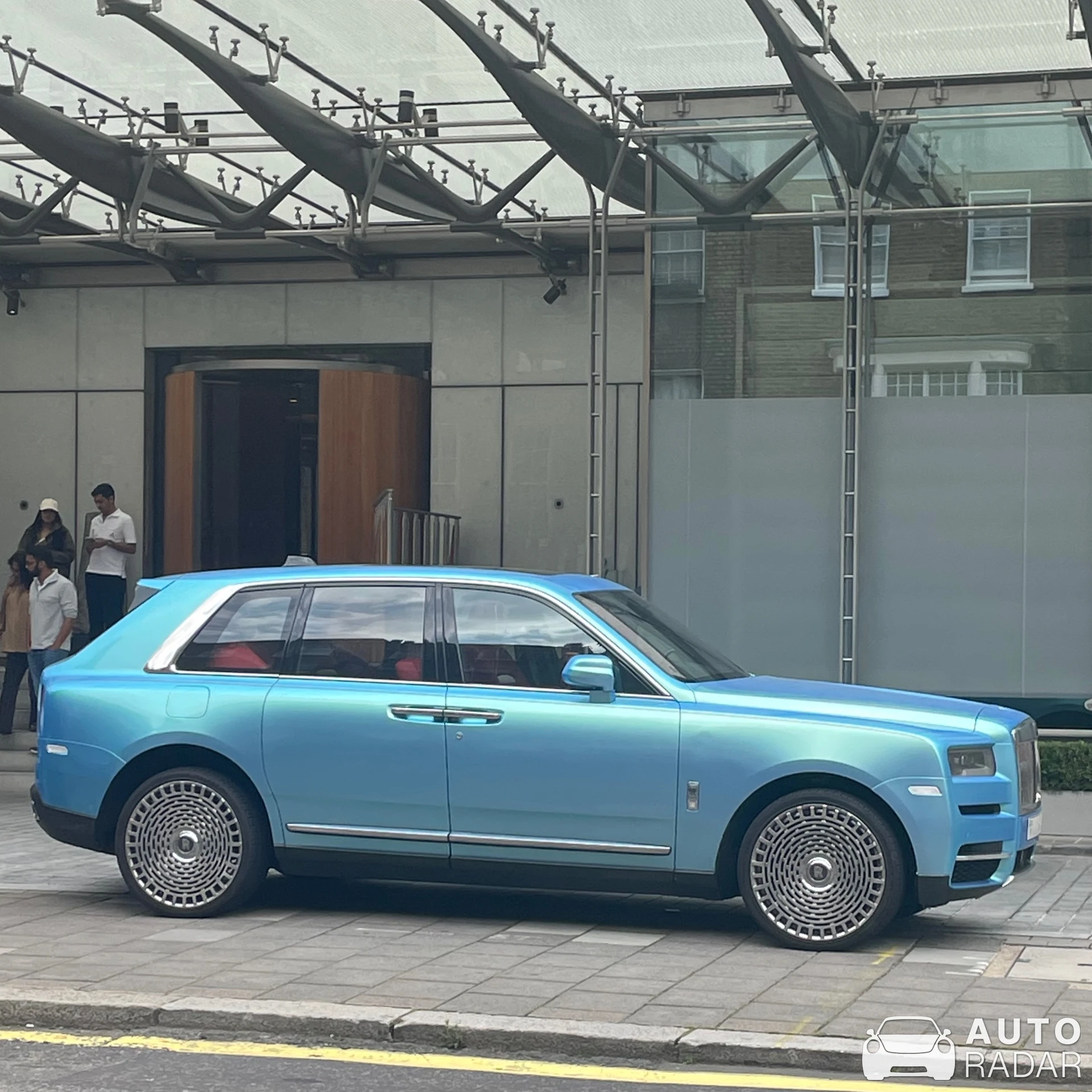 Rolls-Royce Cullinan spotted in Kensington, United Kingdom