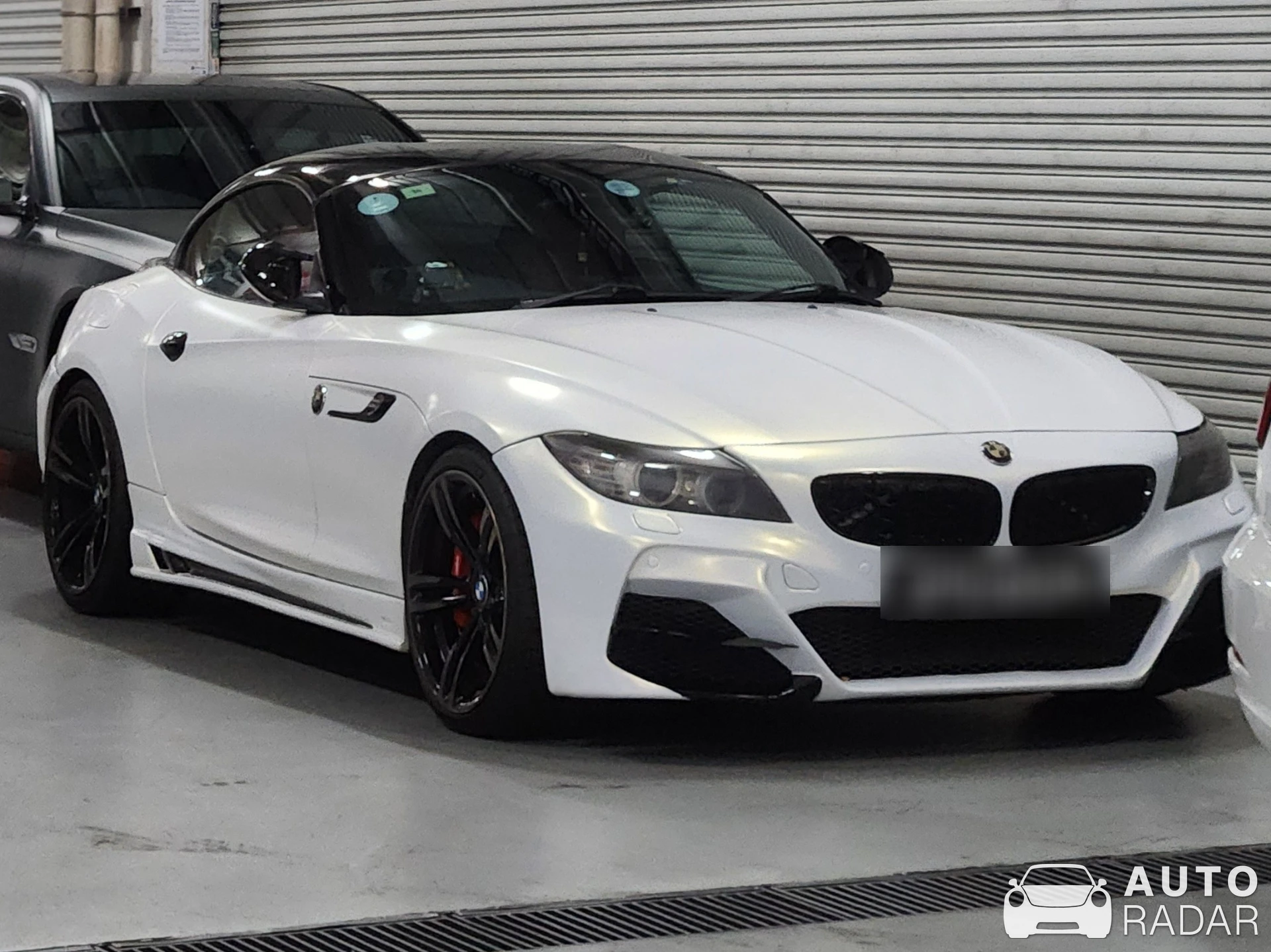 BMW Z4 E89 sDrive23i spotted in Singapore