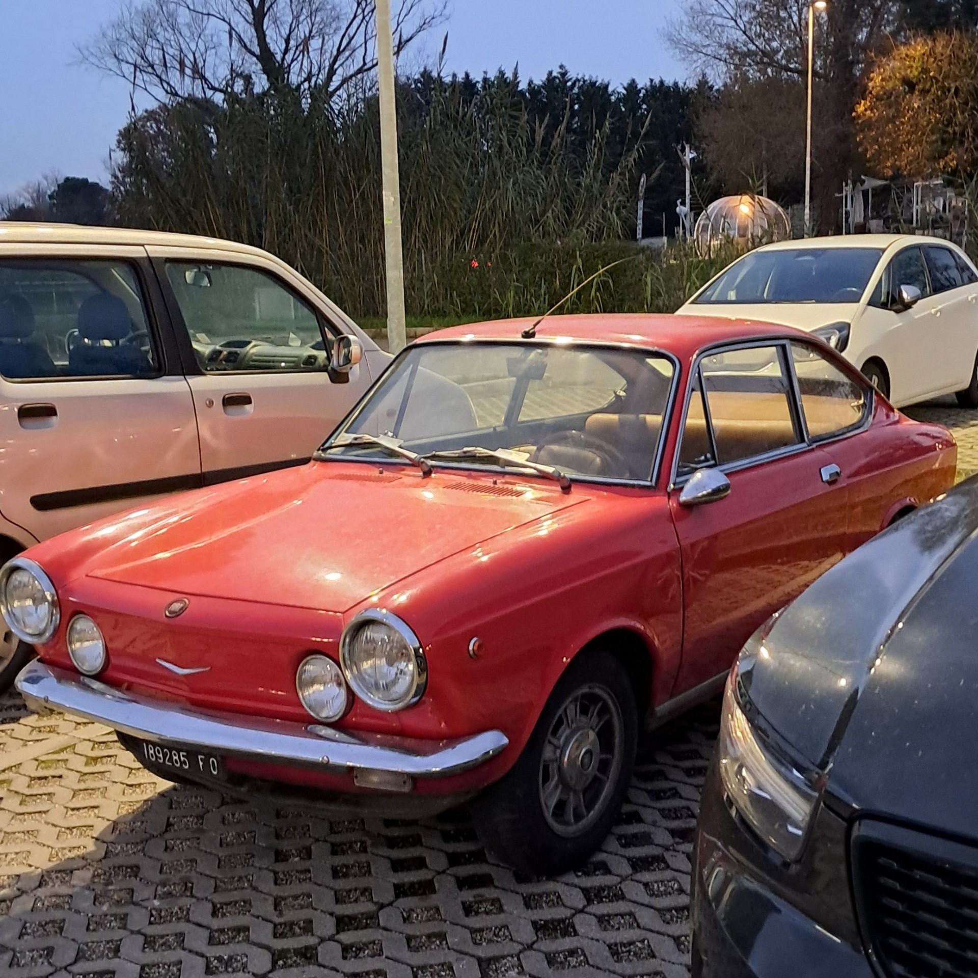 SEAT 850 Sport Coupé