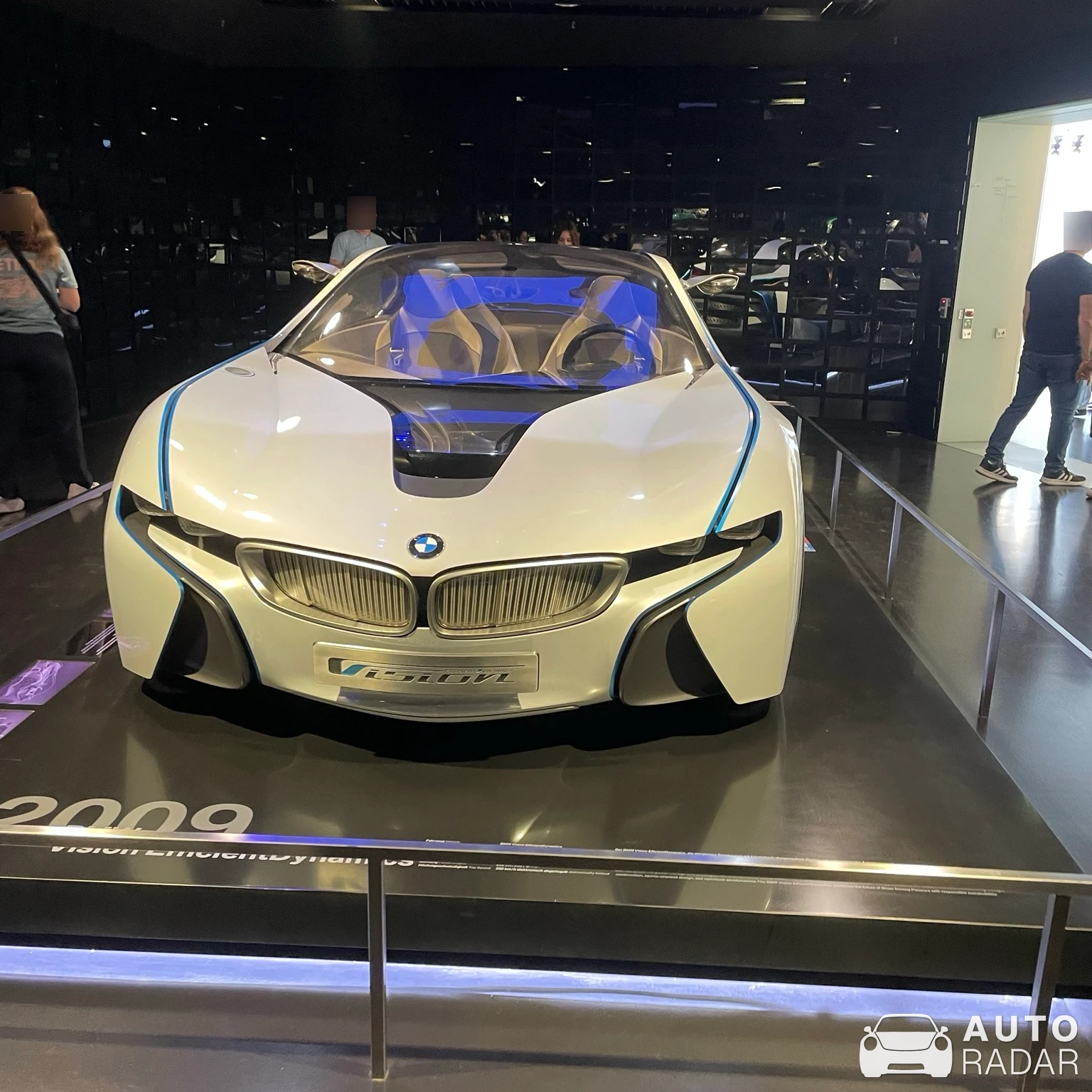 BMW Vision EfficientDynamics spotted in München