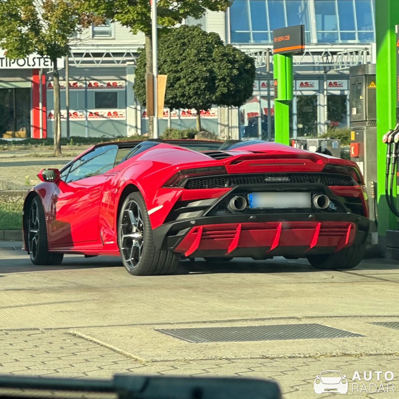 Lamborghini Huracán LP640-4 EVO Spyder spotted in Zwickau, Deutschland