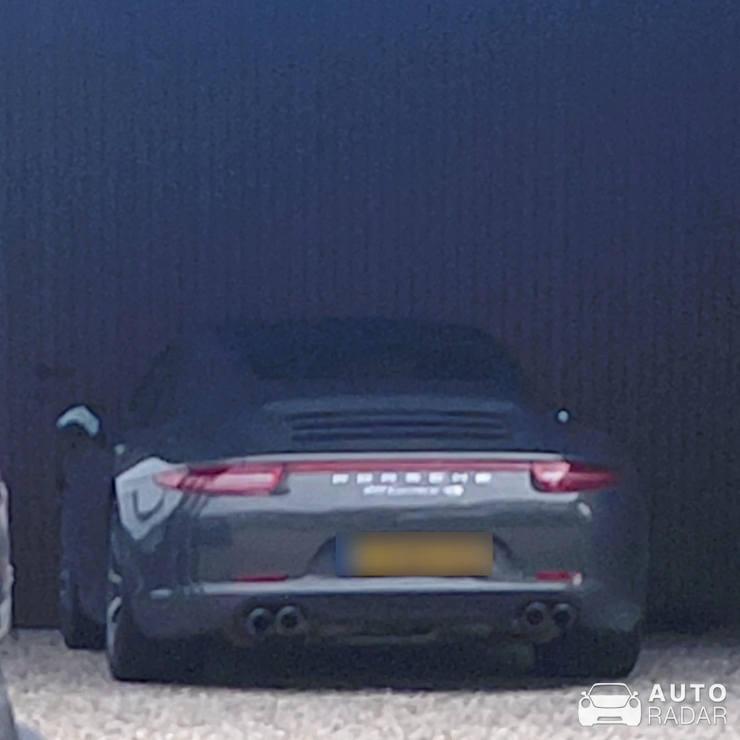 Porsche 991 Carrera 4S MkI spotted in Vriezenveen