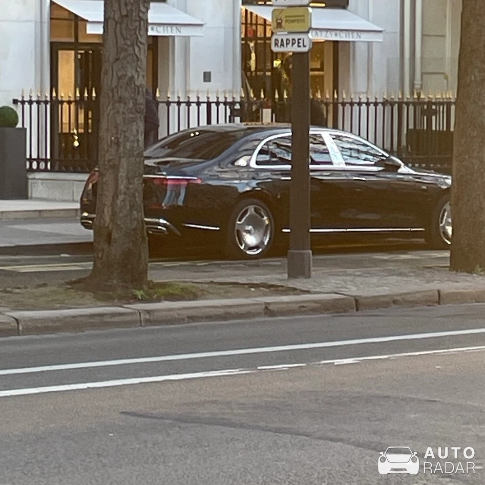 Mercedes-Maybach S 600 spotted in Paris, France