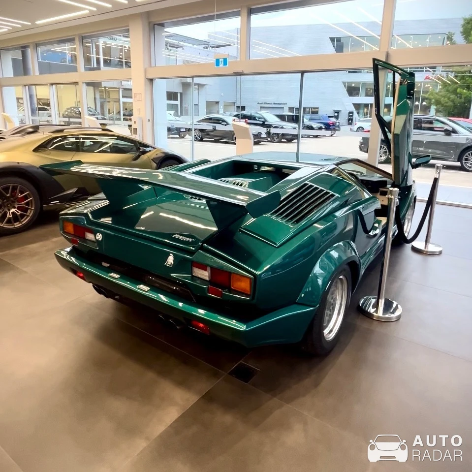 Lamborghini Countach 25th Anniversary spotted in Fortitude Valley, Australia