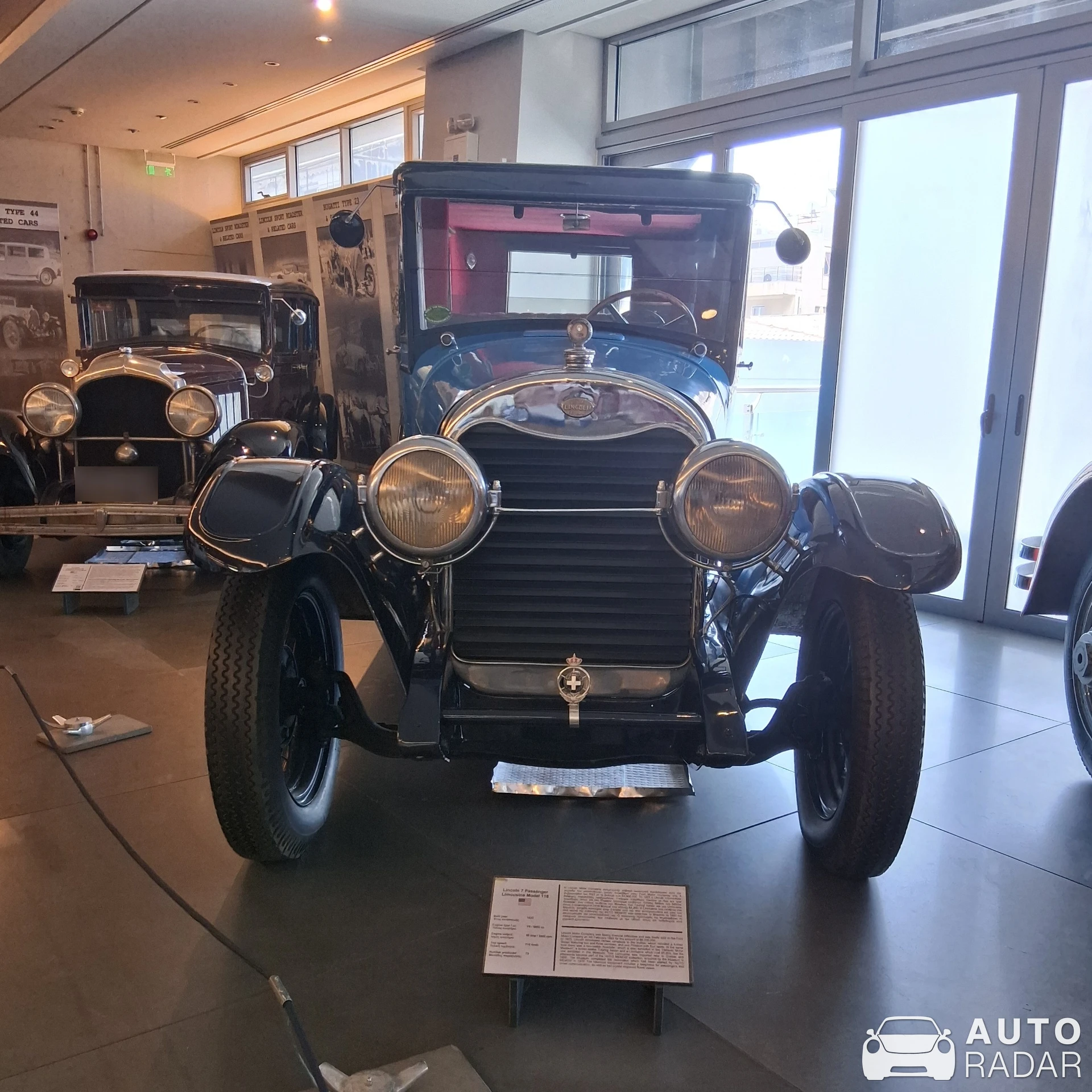 Lincoln Type 118 spotted in Athina, Greece