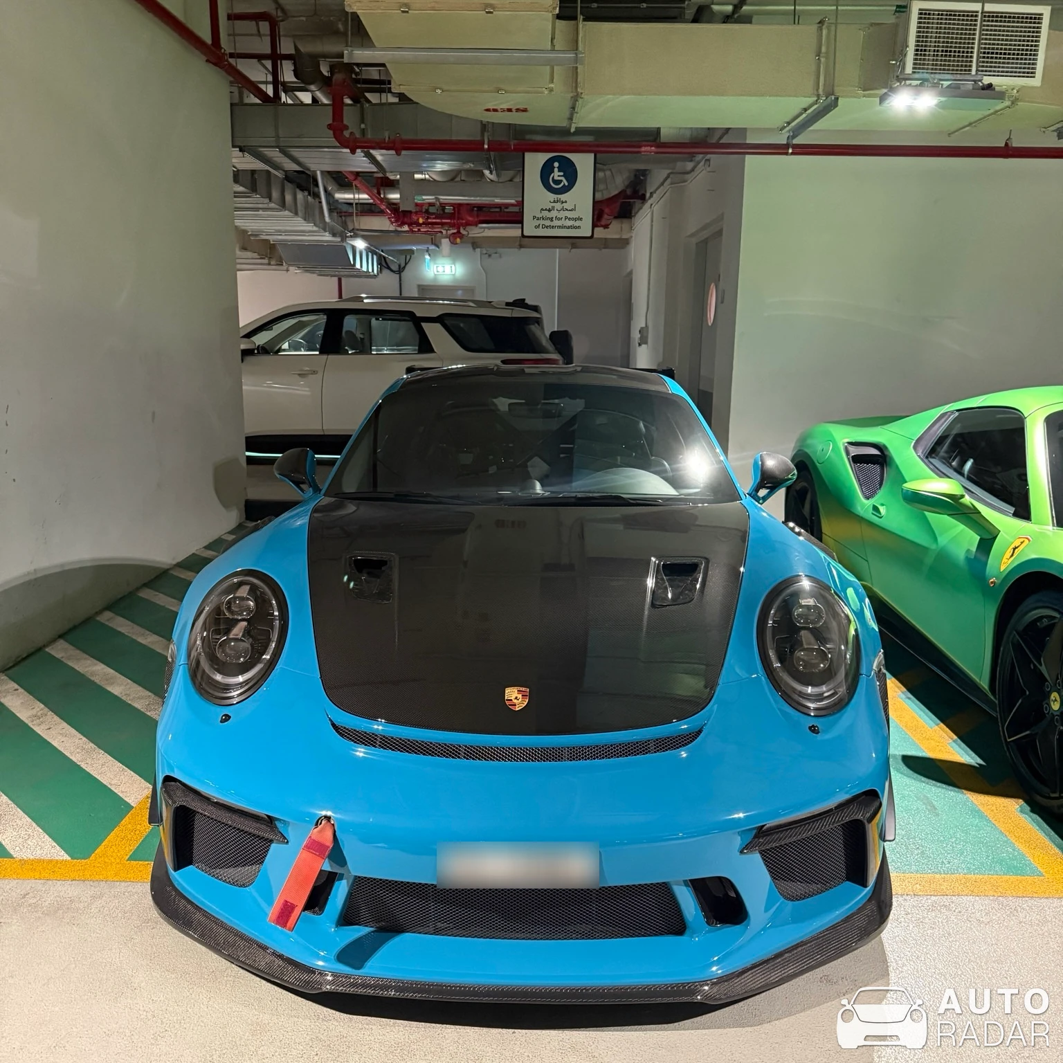 Porsche 991 GT3 RS MkI MR spotted in Dubai, United Arab Emirates