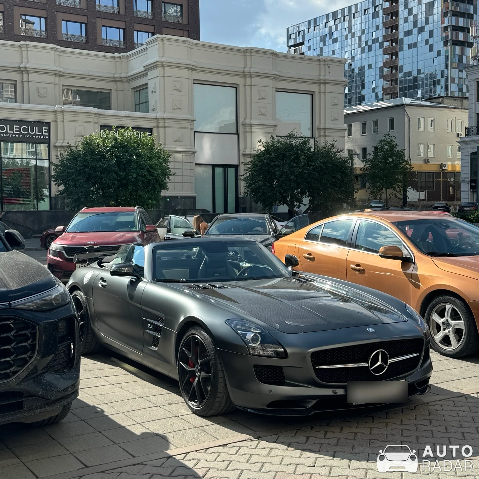 Mercedes-Benz SLS AMG GT Roadster Final Edition spotted in Екатеринбург