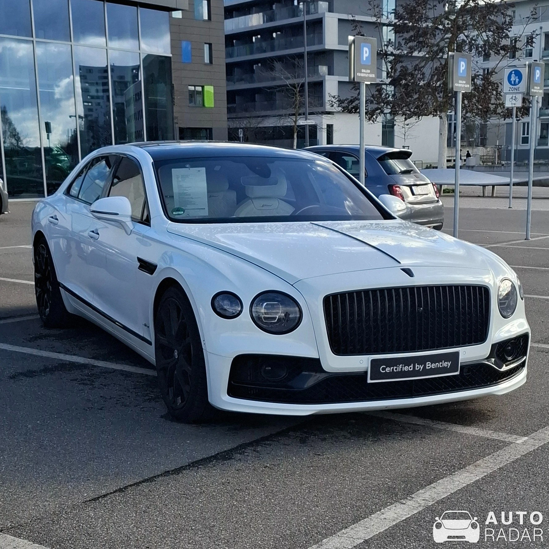 Bentley Flying Spur V8 S spotted in Böblingen