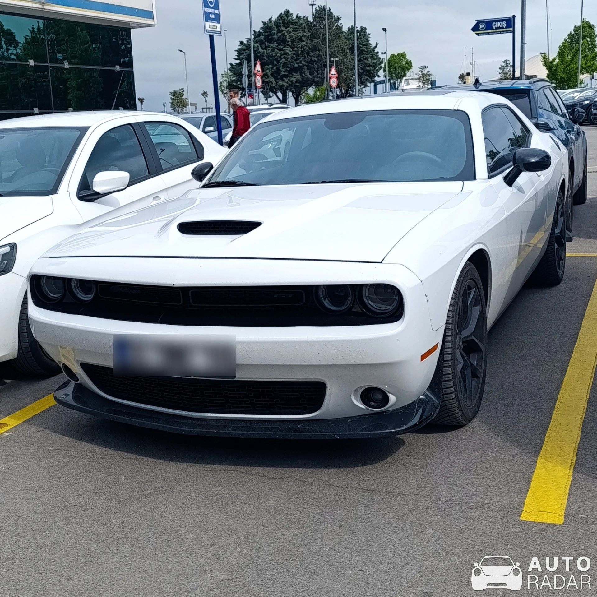 Dodge Challenger GT spotted in Pendik