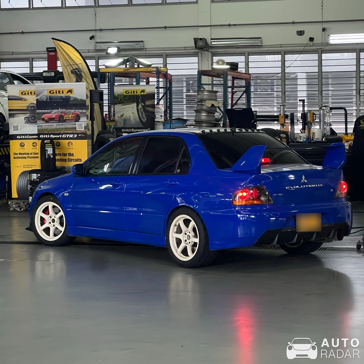 Mitsubishi Lancer Evolution IX GT 400 spotted in Singapore