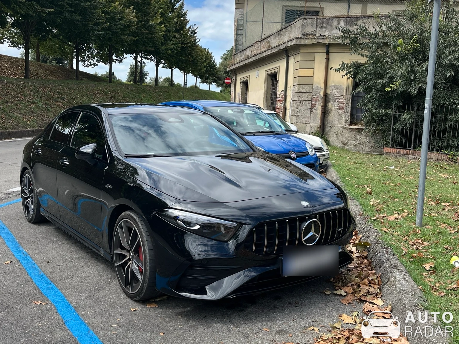 Mercedes-AMG GLA 35 spotted in Lucca, Italien