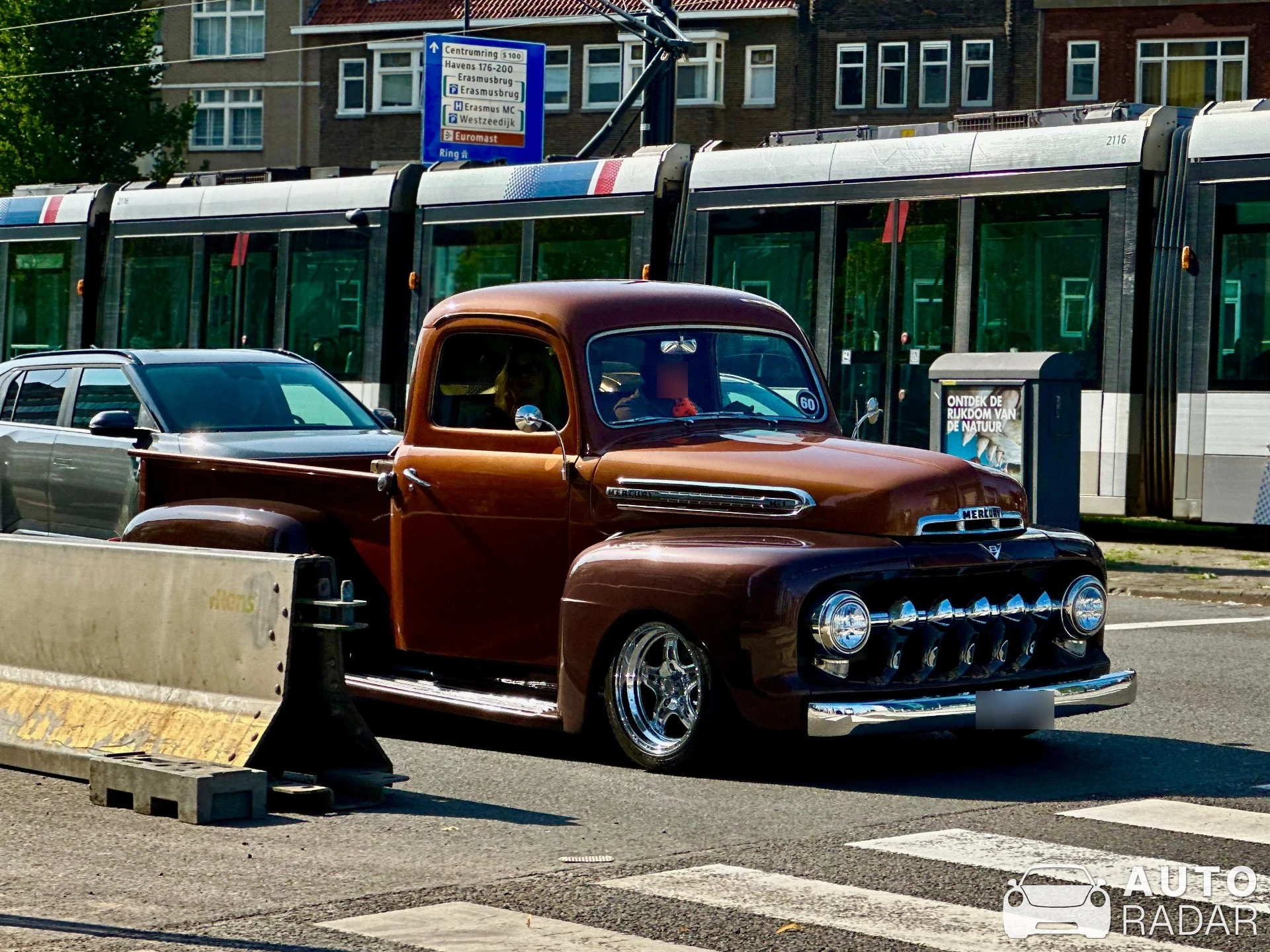 Mercury M-Series spotted in Rotterdam, Netherlands