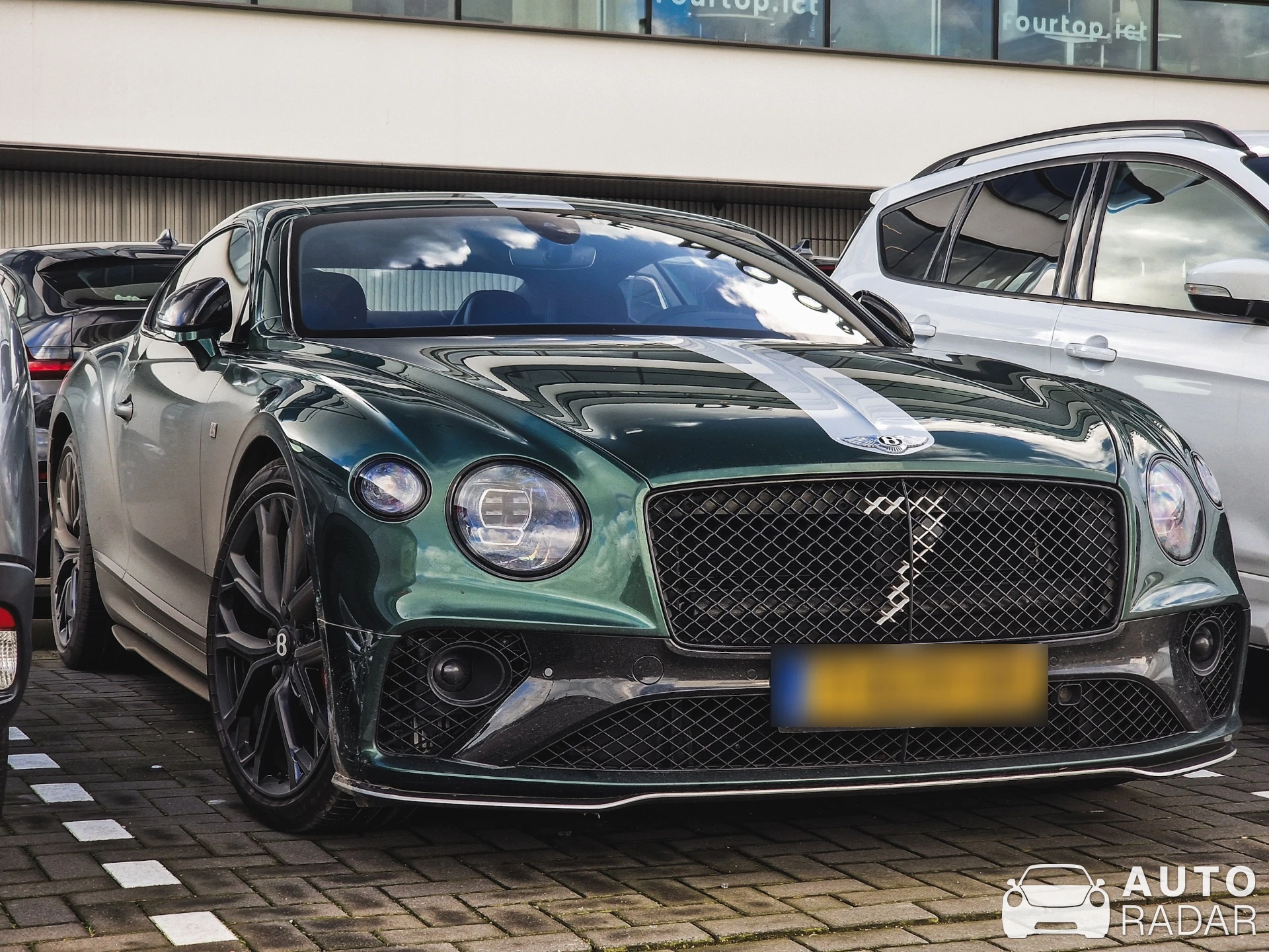 Bentley Continental GT Le Mans Collection spotted in Hendrik-Ido-Ambacht