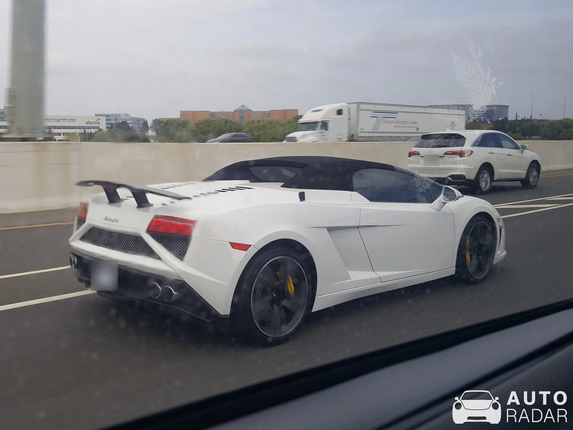 Lamborghini Gallardo LP560-4 Spyder spotted in Milton, Canada