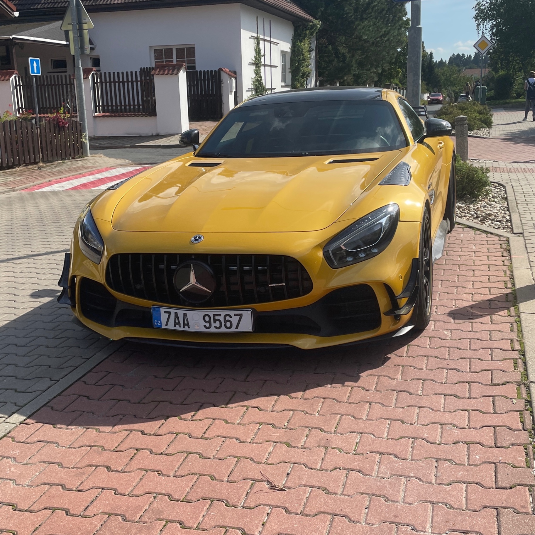 Mercedes-AMG Renntech GT R C190