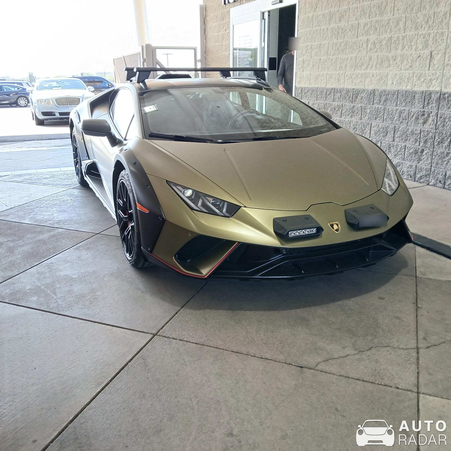 Lamborghini Huracán LP610-4 Sterrato spotted in Phoenix, United States