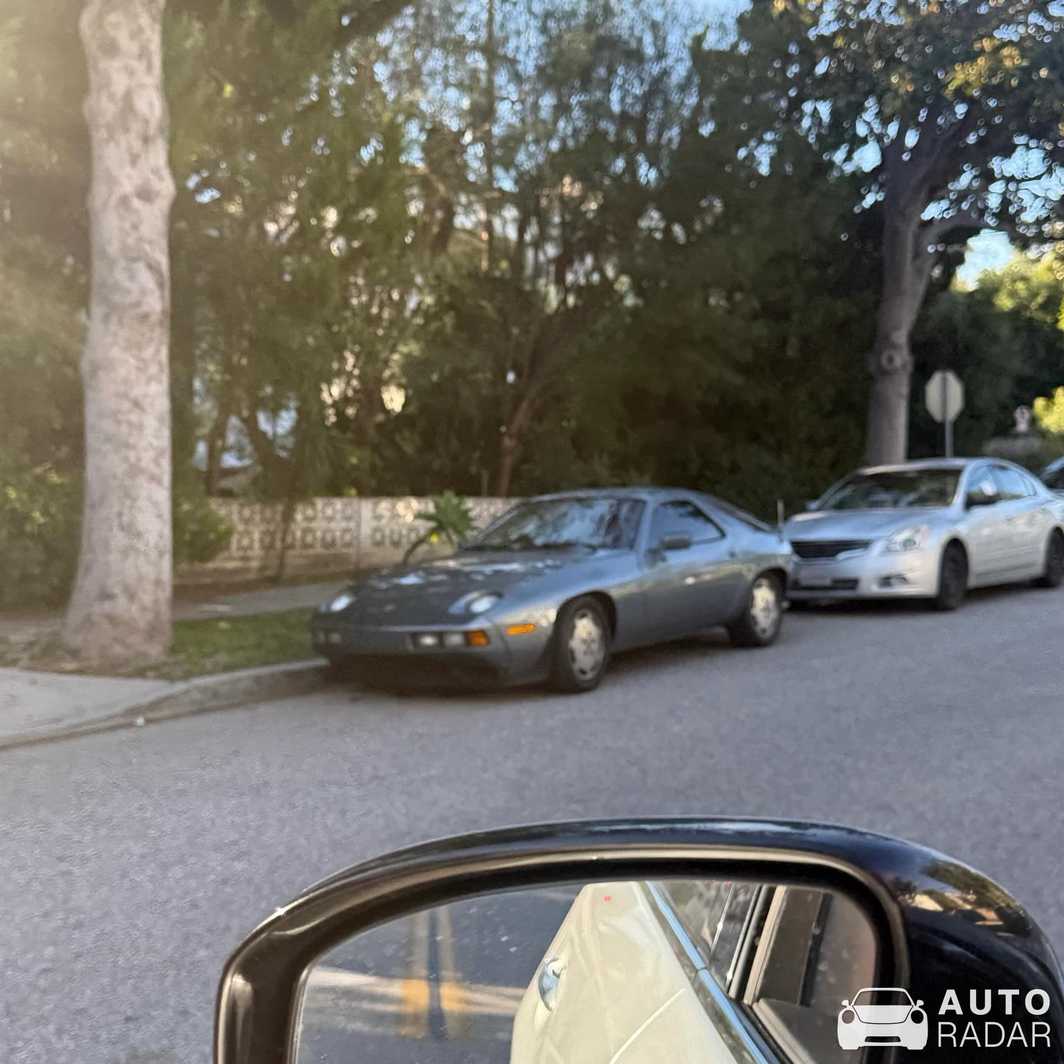 Porsche 928 spotted in Beverly Hills, United States