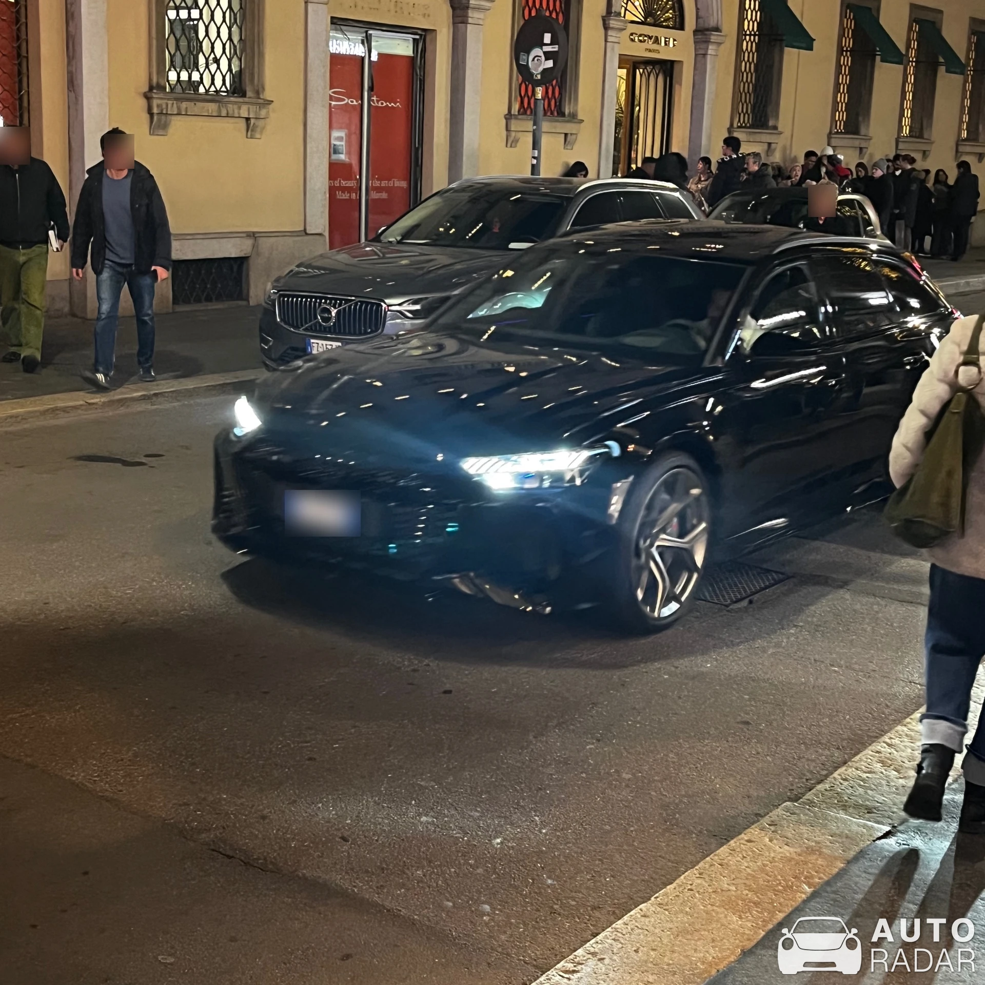 Audi RS6 Avant C7 spotted in Milano, Italy