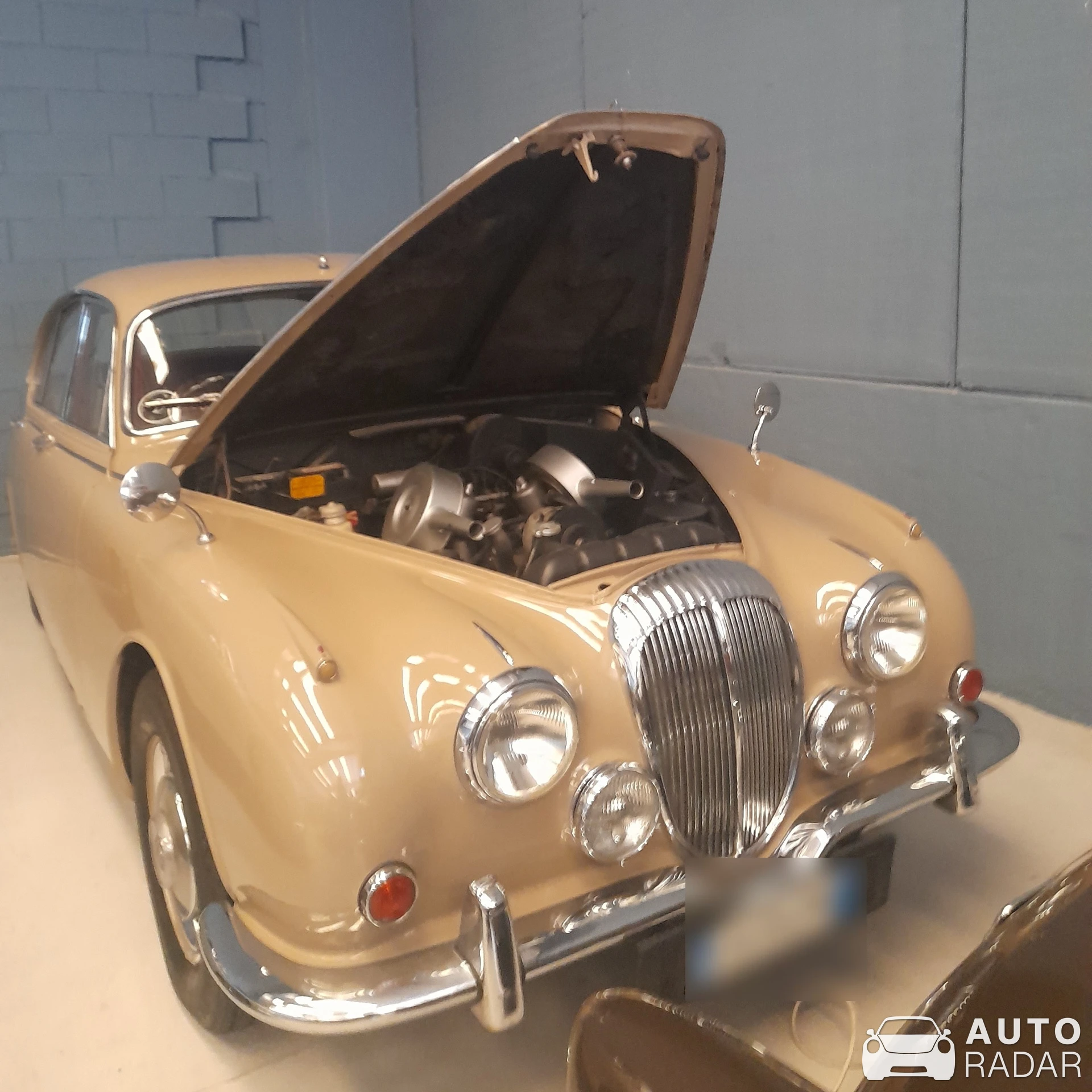 Daimler V8-250 spotted in Castel Mella