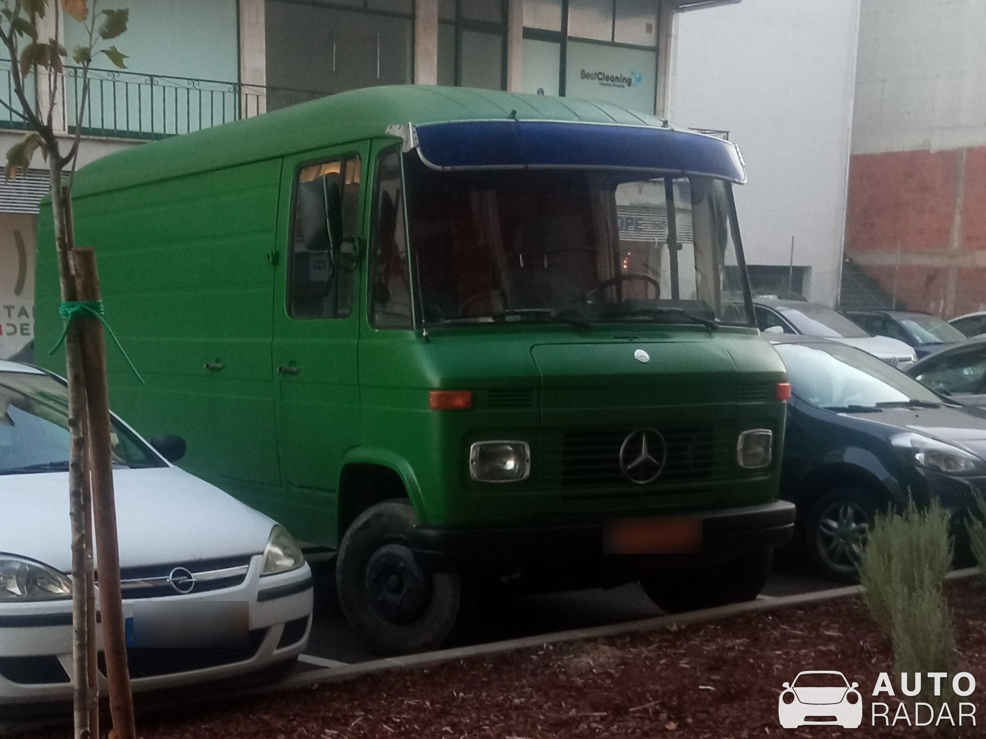 Mercedes-Benz T2 spotted in Lousã