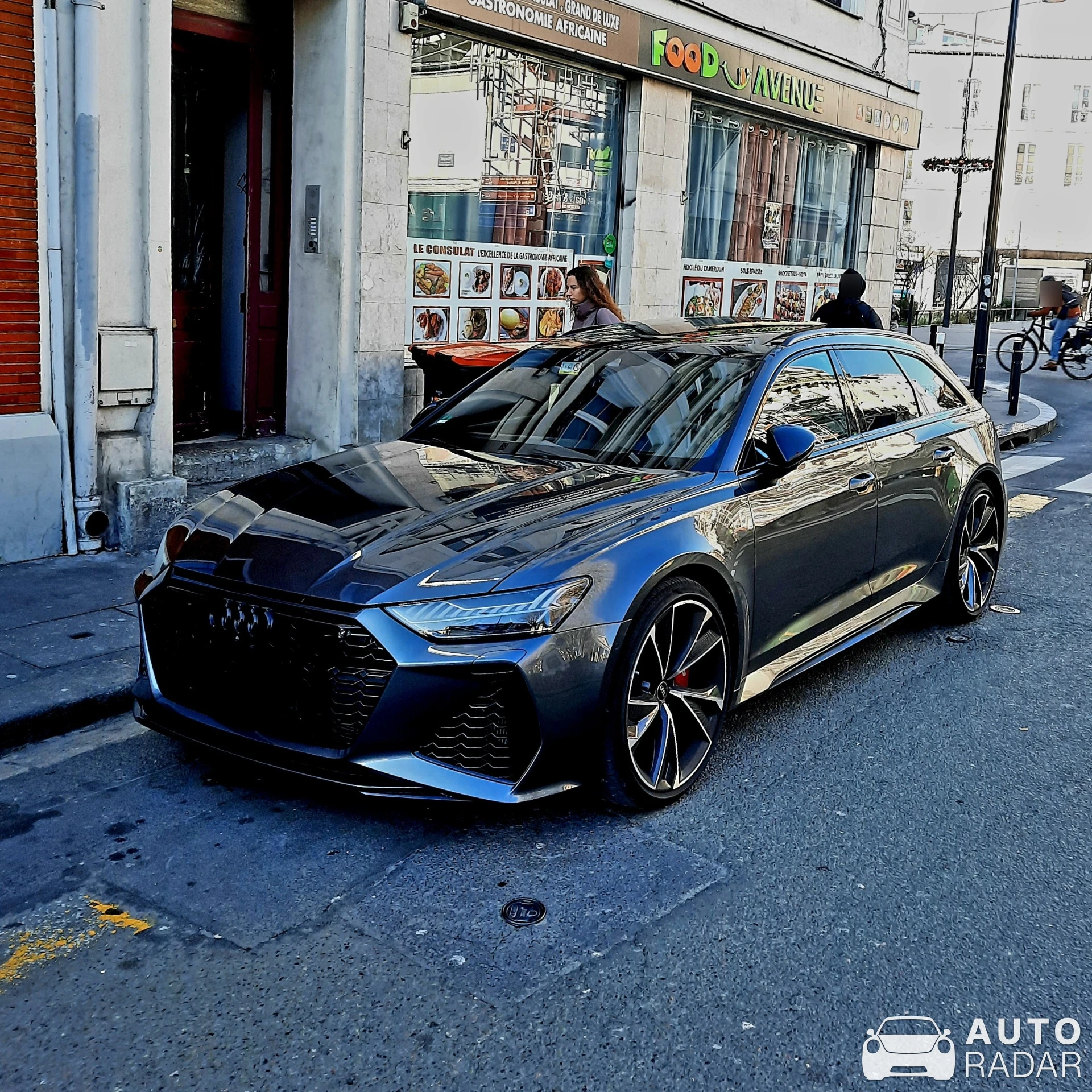 Audi RS6 Avant C8 spotted in Saint-Denis, France