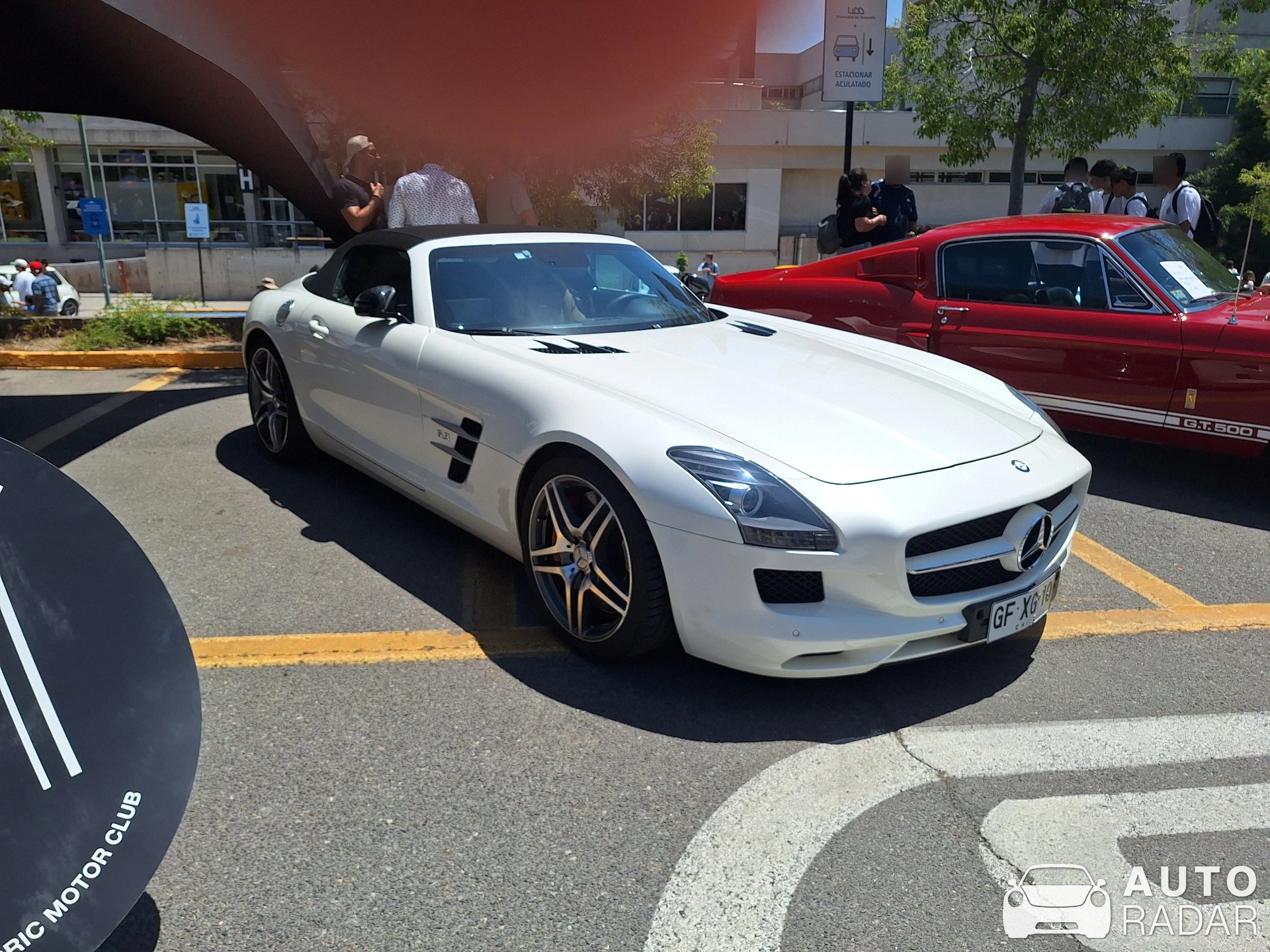 Mercedes-Benz SLS AMG Roadster spotted in Las Condes, Chile
