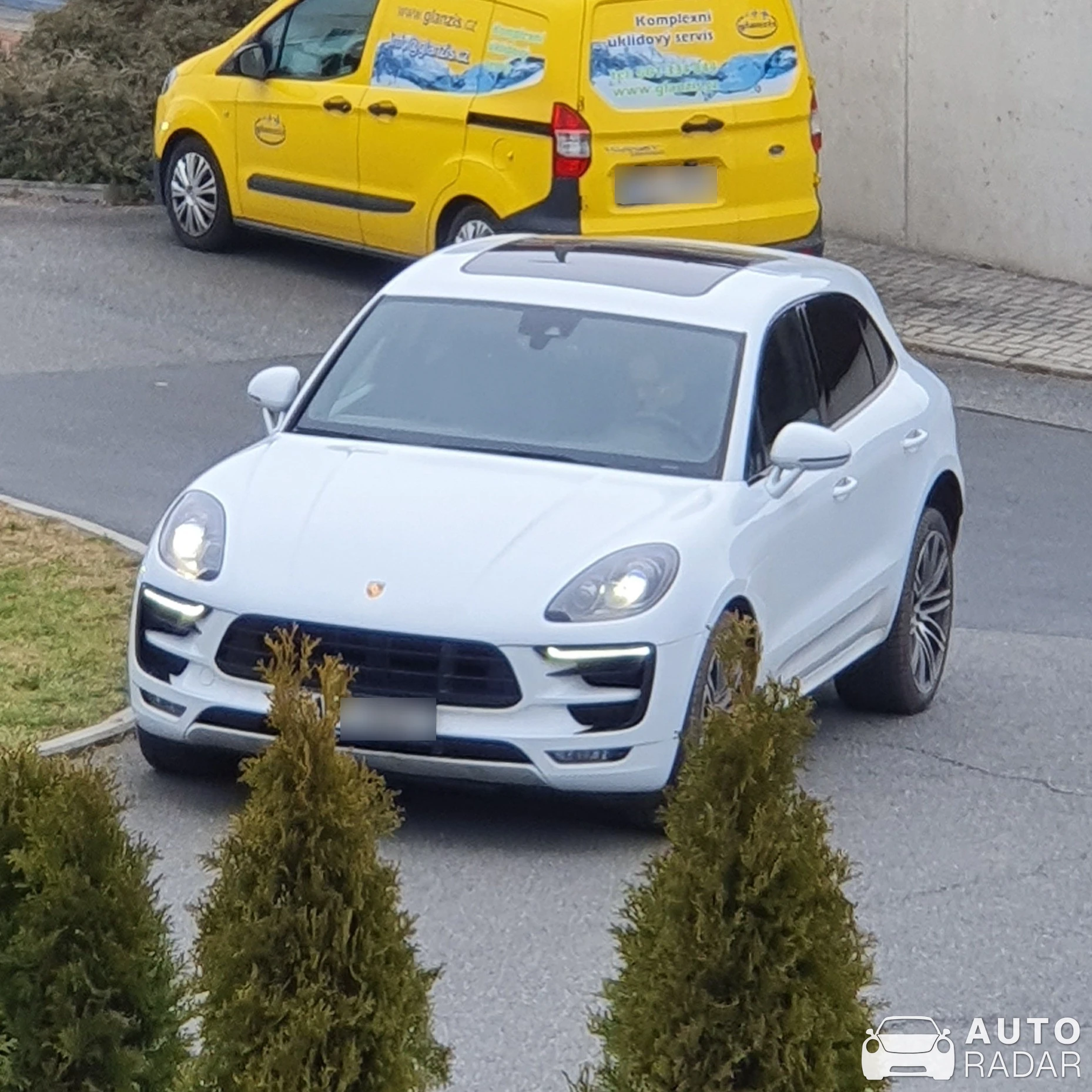 Porsche Macan S spotted in Praha 22, Czechia