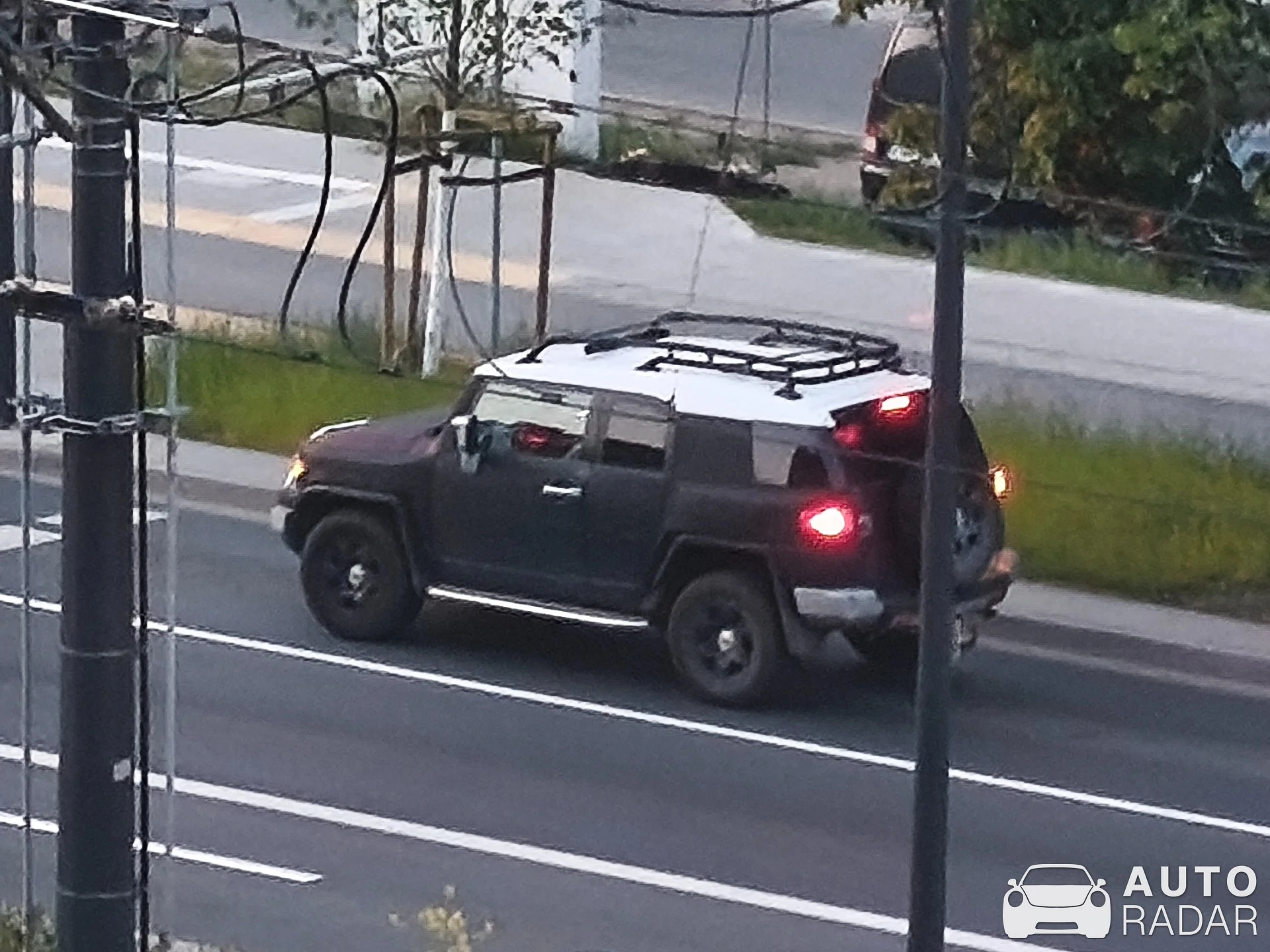 Toyota FJ Cruiser spotted in Warszawa