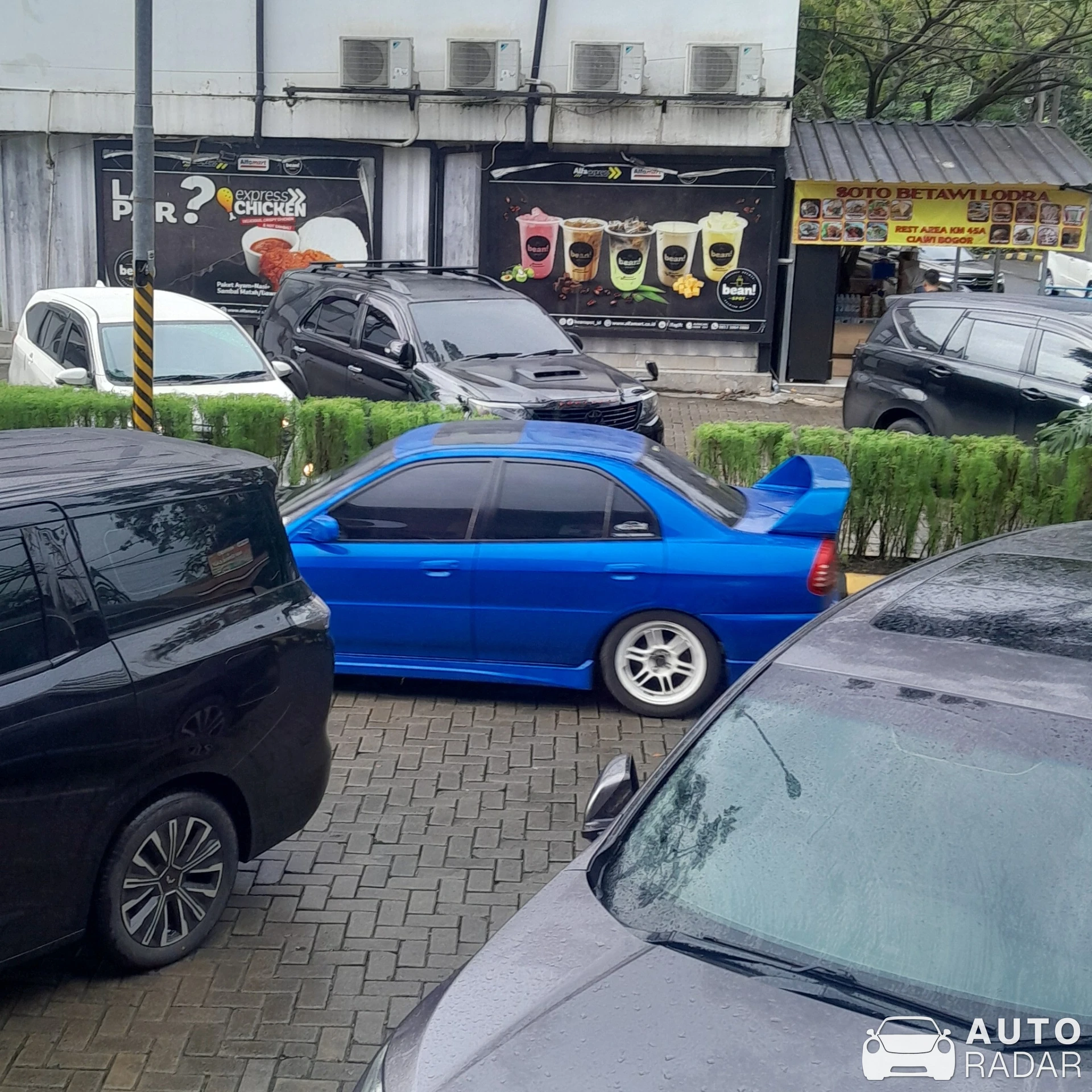 Mitsubishi Lancer Evolution VII spotted in Bogor, Indonesia