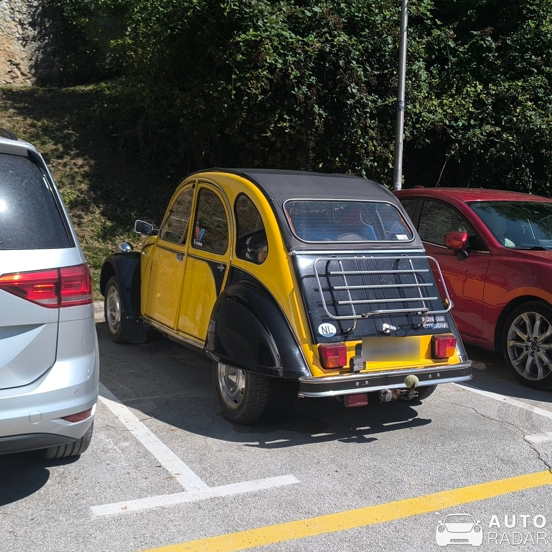 Citroën 2CV6 Club spotted in Belgrade