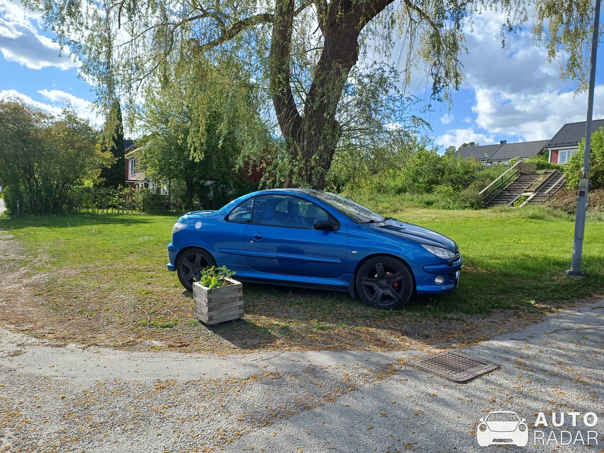 Peugeot 206 GTI spotted in Åkersberga