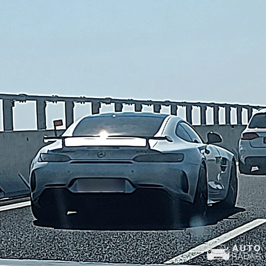 Mercedes-AMG GT R C190 spotted in Bari, Italy