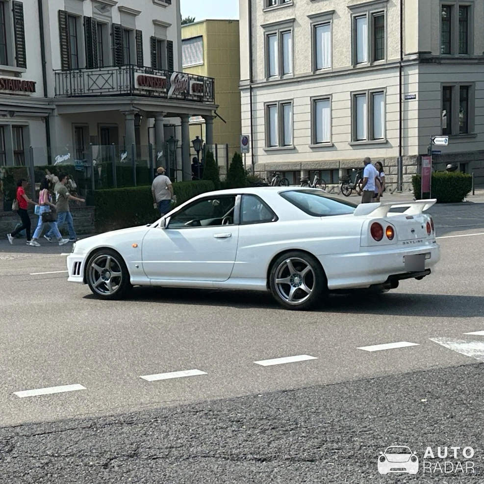 Nissan Skyline R34 25 GT-T spotted in Rapperswil-Jona